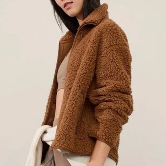 Athleta Cloud Fleece Jacket in Pampas Beige Size Large - Picture 2 of 15